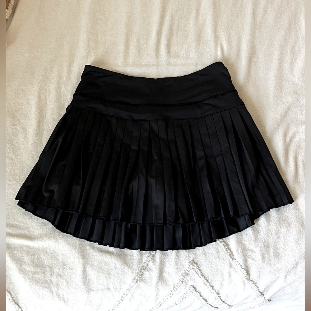 Gold hinge Skirt NWOT